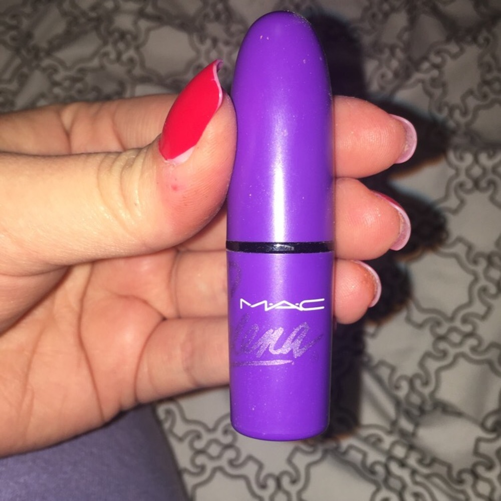 Mac Selena lipstick